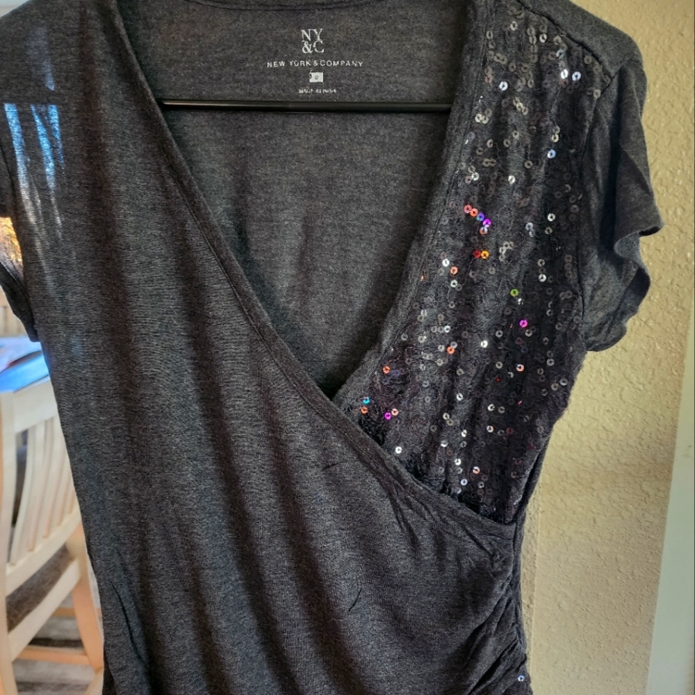 New York and CO sequenced top